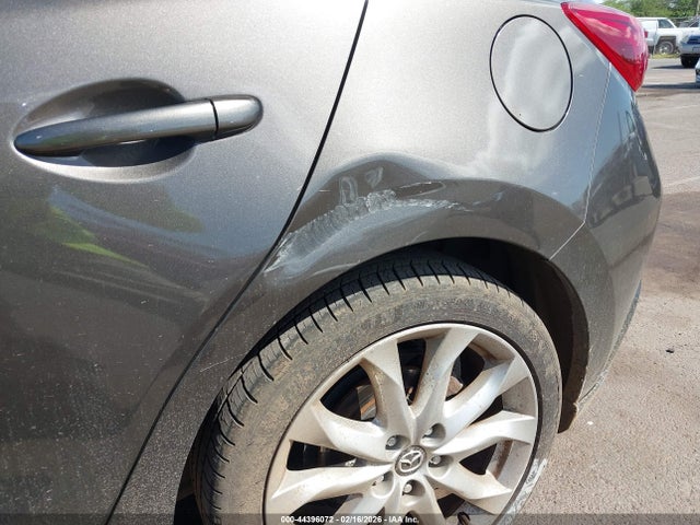 JM1BM1N30G1355521 Mazda Mazda3 S Grand Touring