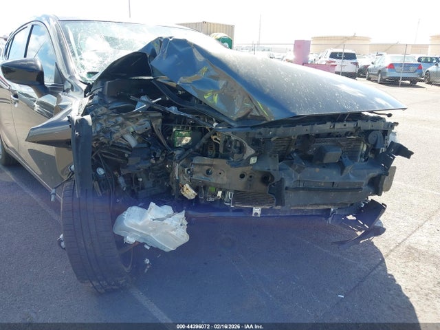 JM1BM1N30G1355521 Mazda Mazda3 S Grand Touring