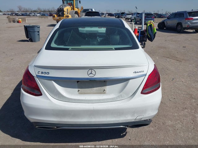 Aukcja sprzedaży 2016 Mercedes-benz C 300 4matic, vin: 55SWF4KB9GU146647, numer aukcji: 44396103
