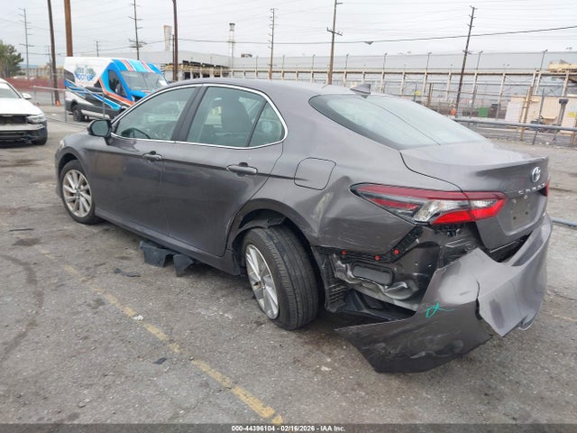 4T1C11AKXRU891206 Toyota CAMRY LE