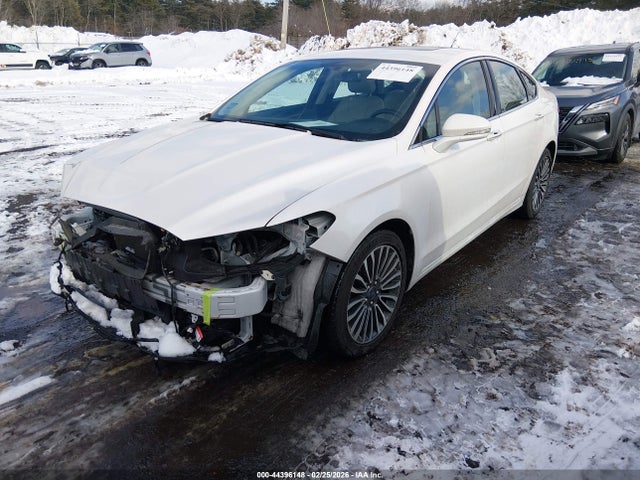 Ford Fusion Titanium 2018 3FA6P0D90JR212189 Image 2