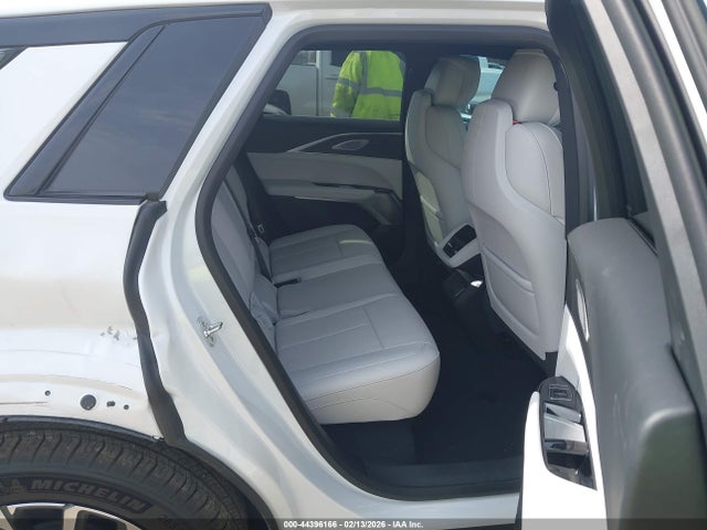 2025 CADILLAC LYRIQ 1GYKPWRL6SZ307704 Photo 7