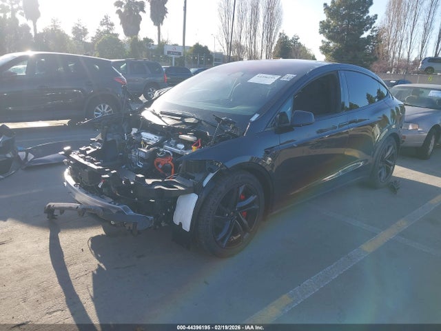 Продажа на аукционе авто 2026 Tesla Model X Plaid, vin: 7SAXCBE63TF477867, номер лота: 44396195