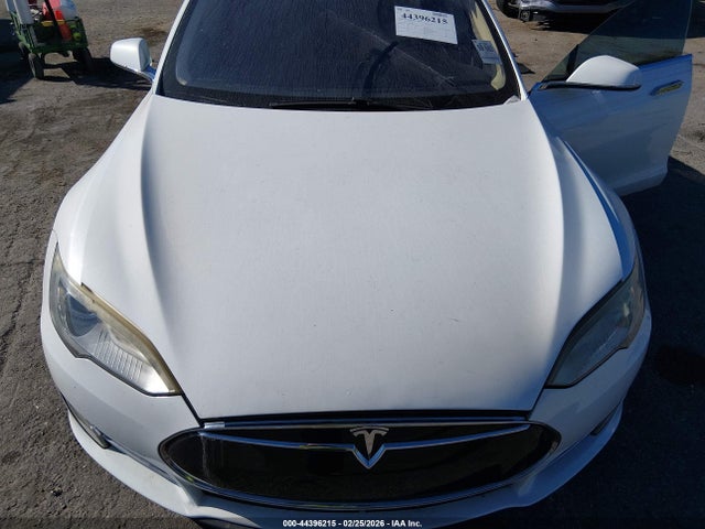 Aukcja sprzedaży 2013 Tesla Model S, vin: 5YJSA1CN7DFP20339, numer aukcji: 44396215