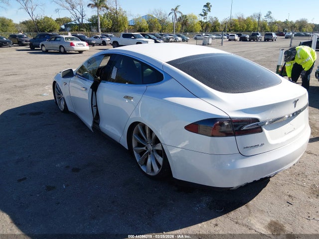 Aukcja sprzedaży 2013 Tesla Model S, vin: 5YJSA1CN7DFP20339, numer aukcji: 44396215
