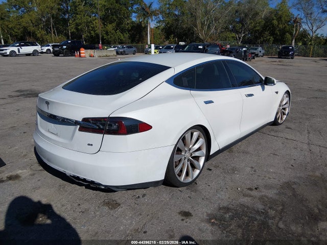 Aukcja sprzedaży 2013 Tesla Model S, vin: 5YJSA1CN7DFP20339, numer aukcji: 44396215