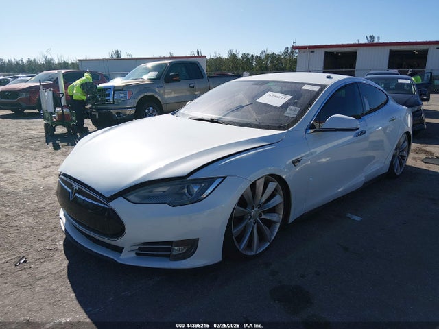 Aukcja sprzedaży 2013 Tesla Model S, vin: 5YJSA1CN7DFP20339, numer aukcji: 44396215