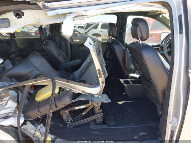 Продажа на аукционе авто 2018 Dodge Grand Caravan Gt, vin: 2C4RDGEG0JR360760, номер лота: 44396240