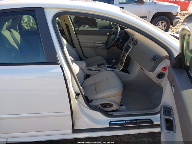 2007 VOLVO S40 YV1MS682972252682 Photo 4