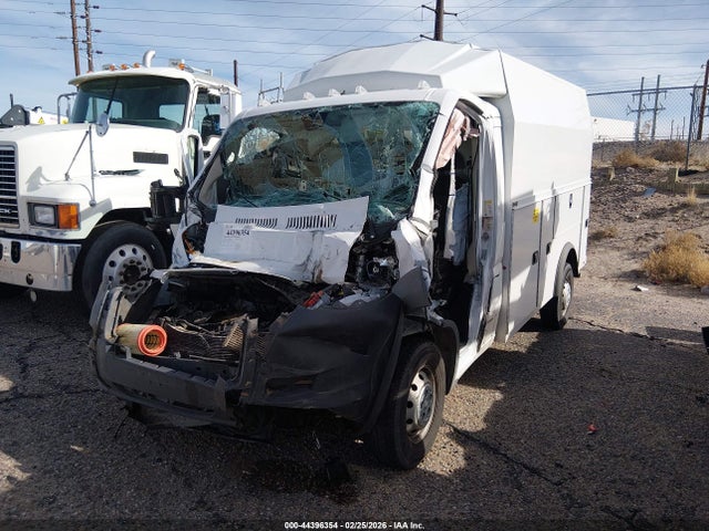 3C7WRVKG4JE102131 RAM Promaster 3500 Cutaway Low Roof