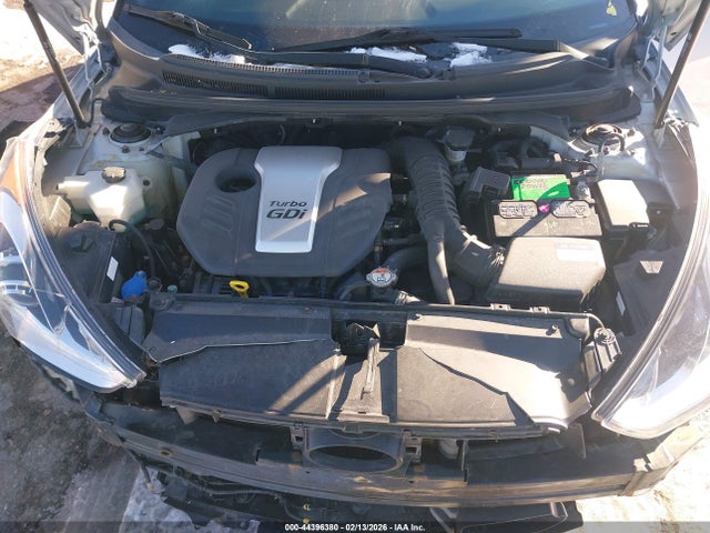 Продаж на аукціоні авто 2016 Hyundai Veloster Turbo, vin: KMHTC6AE5GU264802, номер лоту: 44396380