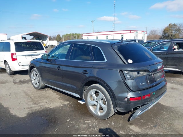 2021 AUDI Q5 WA1BAAFY1M2009660 Photo 2