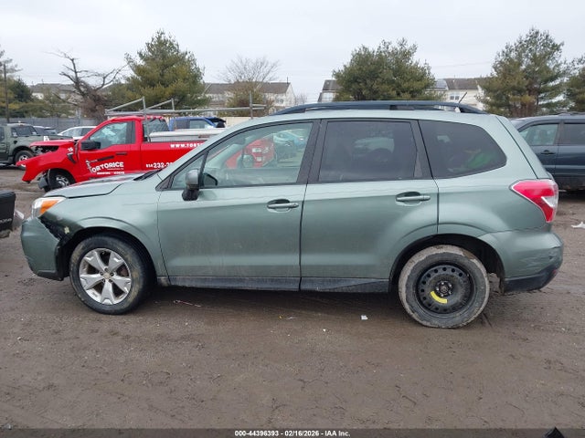 Продажа на аукционе авто 2015 Subaru Forester 2.5i Premium, vin: JF2SJAFC3FH574147, номер лота: 44396393