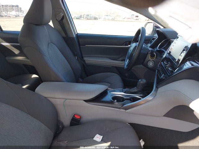4T1C11AK9MU486298 Toyota CAMRY LE