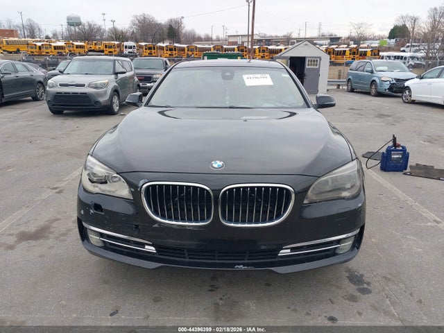 Продажа на аукционе авто 2013 Bmw 750li, vin: WBAYE8C52DD131825, номер лота: 44396399