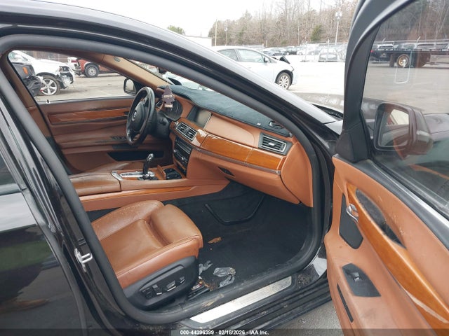 Продажа на аукционе авто 2013 Bmw 750li, vin: WBAYE8C52DD131825, номер лота: 44396399