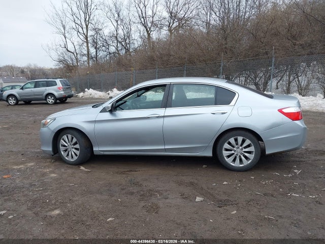1HGCR2F37FA102366 Honda ACCORD LX