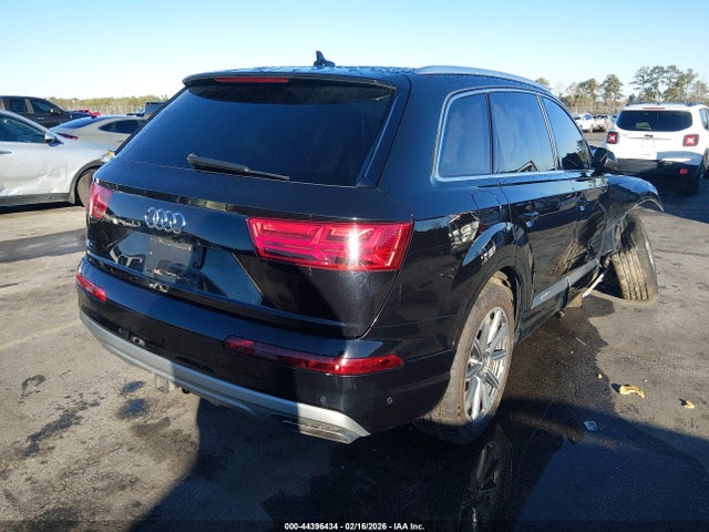 2019 Audi Q7 55 Premium მანქანა იყიდება აუქციონზე, vin: WA1VAAF72KD016493, აუქციონის ნომერი: 44396434