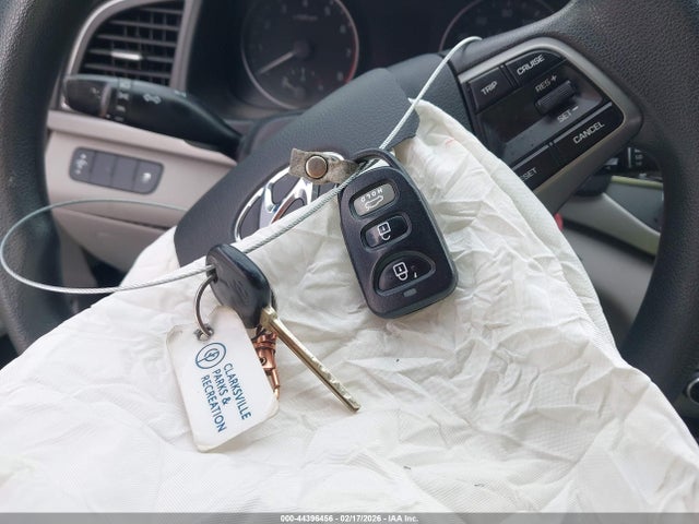 Hyundai ELANTRA SE 2017 KMHD74LF7HU391250 Image 11