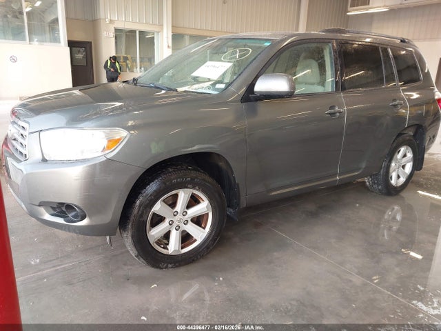 2010 TOYOTA HIGHLANDER 5TDZK3EH5AS001256 Photo 1