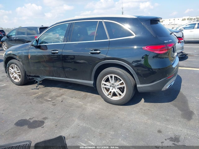 2023 MERCEDES-BENZ GLC 300 W1NKM4GB5PU022602 Photo 2