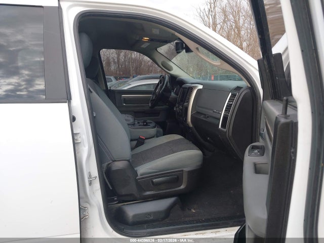 Продаж на аукціоні авто 2019 Ram 1500 Classic Big Horn  4x4 5'7 Box, vin: 1C6RR7LT5KS538364, номер лоту: 44396526