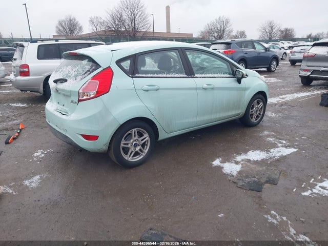 Ford FIESTA SE 2017 3FADP4EJ1HM131264 Image 4