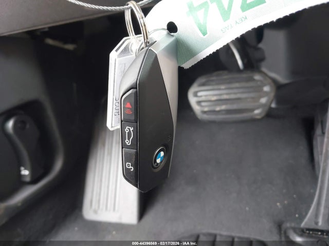 2025 BMW X1 WBX73EF01S5390576 Photo 10