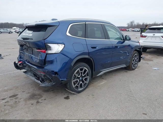2025 BMW X1 WBX73EF01S5390576 Photo 3