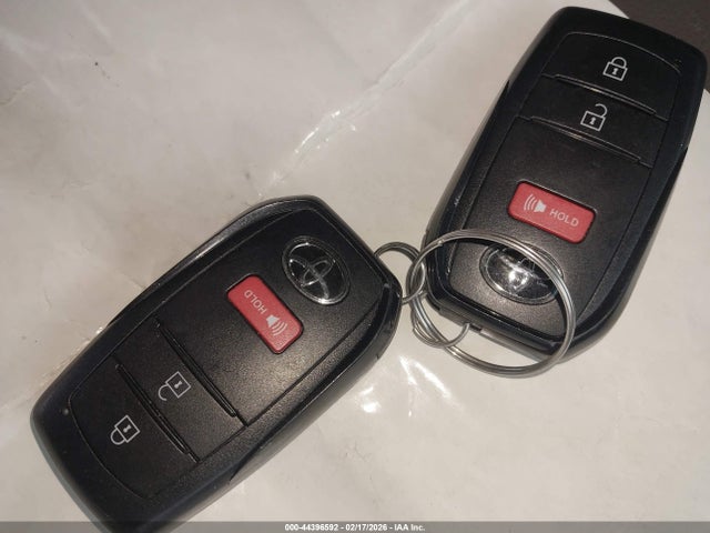 2025 TOYOTA COROLLA CROSS HYBRID 7MUFBABG1SV069645 Photo 10