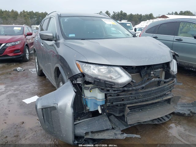 Aukcja sprzedaży 2018 Nissan Rogue Sv, vin: KNMAT2MV7JP526521, numer aukcji: 44396606