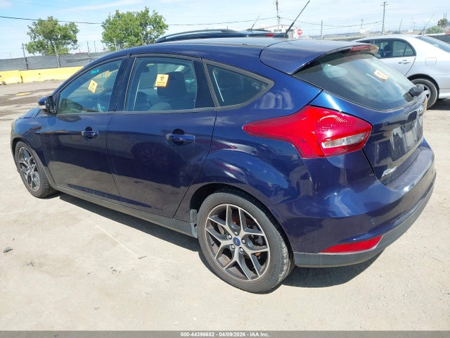 Ford FOCUS SEL 2017 1FADP3M2XHL211524 Image 3