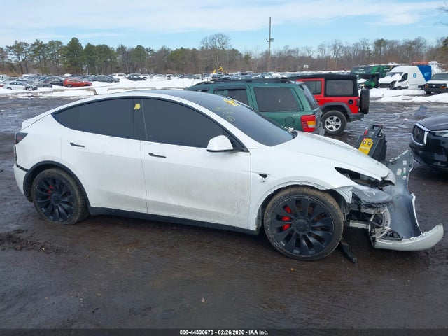 5YJYGDEF4MF258192 Tesla Model Y Performance Dual Motor All-wheel Drive
