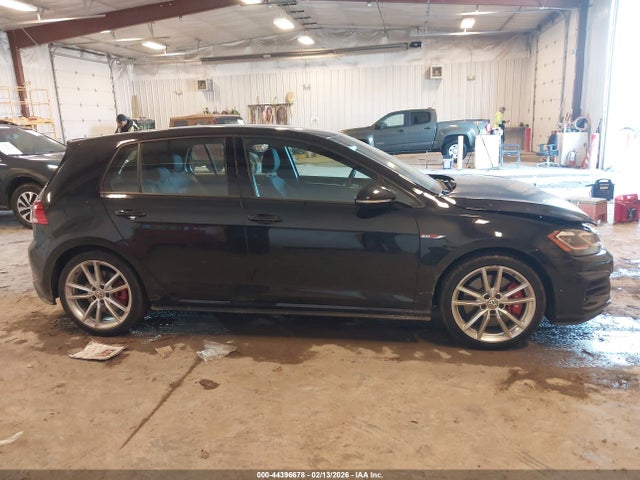 Продажа на аукционе авто 2019 Volkswagen Golf Gti 2.0t Autobahn/2.0t Rabbit Edition/2.0t S/2.0t Se, vin: 3VW5T7AU2KM005639, номер лота: 44396678