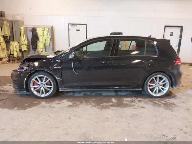 Продажа на аукционе авто 2019 Volkswagen Golf Gti 2.0t Autobahn/2.0t Rabbit Edition/2.0t S/2.0t Se, vin: 3VW5T7AU2KM005639, номер лота: 44396678