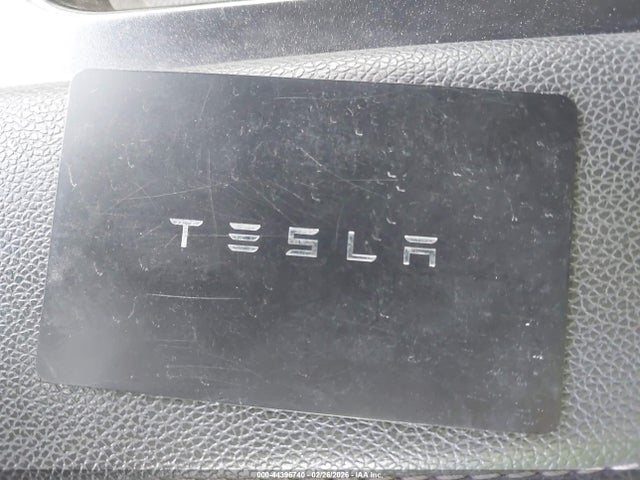44396740 :رقم المزاد ، 5YJ3E1EBXMF072037 vin ، 2021 Tesla Model 3 Long Range Dual Motor All-wheel Drive مزاد بيع