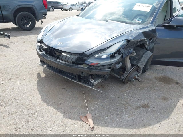 2021 TESLA MODEL 3 5YJ3E1EBXMF072037 Photo 5