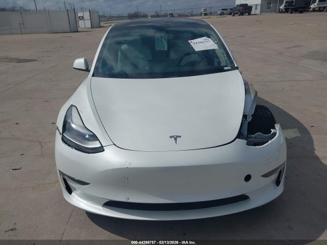 Продажа на аукционе авто 2022 Tesla Model 3 Long Range Dual Motor All-wheel Drive, vin: 5YJ3E1EB8NF128011, номер лота: 44396757