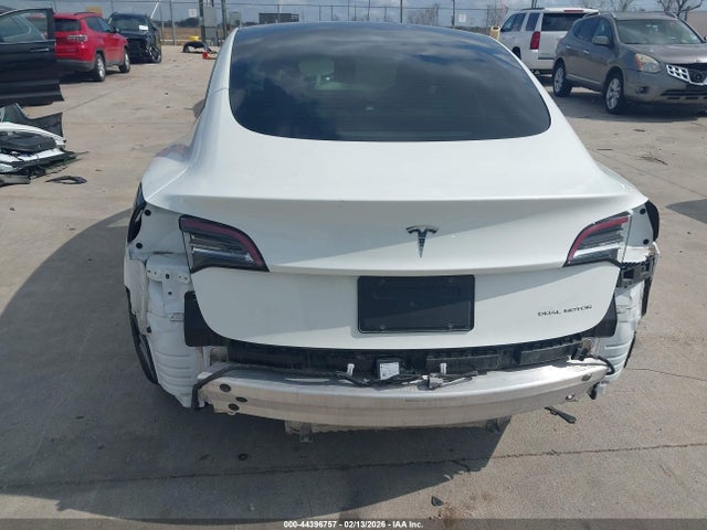 Продажа на аукционе авто 2022 Tesla Model 3 Long Range Dual Motor All-wheel Drive, vin: 5YJ3E1EB8NF128011, номер лота: 44396757