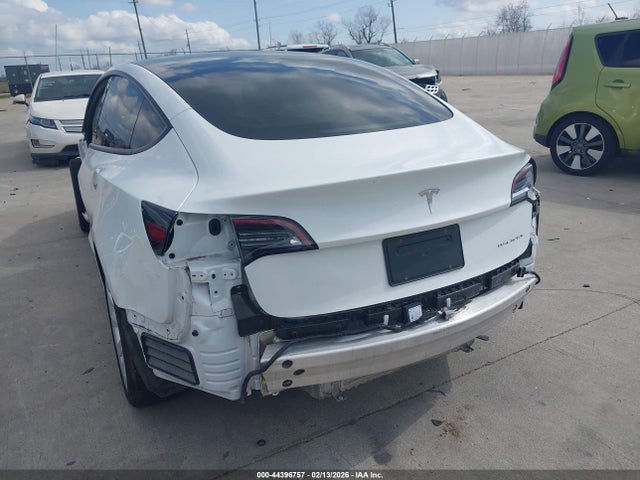 Продажа на аукционе авто 2022 Tesla Model 3 Long Range Dual Motor All-wheel Drive, vin: 5YJ3E1EB8NF128011, номер лота: 44396757