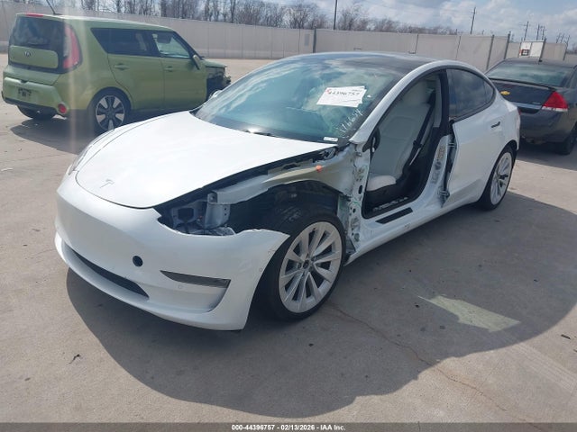 Продажа на аукционе авто 2022 Tesla Model 3 Long Range Dual Motor All-wheel Drive, vin: 5YJ3E1EB8NF128011, номер лота: 44396757