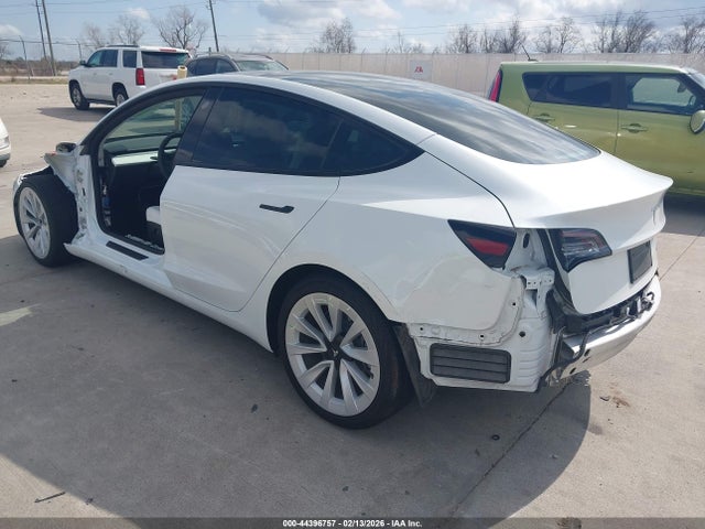 Продажа на аукционе авто 2022 Tesla Model 3 Long Range Dual Motor All-wheel Drive, vin: 5YJ3E1EB8NF128011, номер лота: 44396757