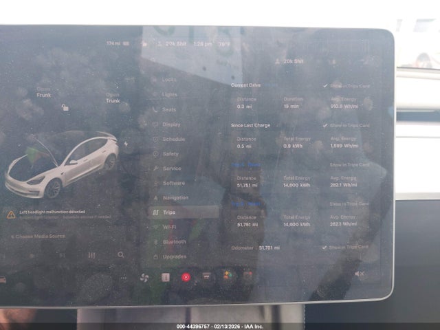 Продажа на аукционе авто 2022 Tesla Model 3 Long Range Dual Motor All-wheel Drive, vin: 5YJ3E1EB8NF128011, номер лота: 44396757