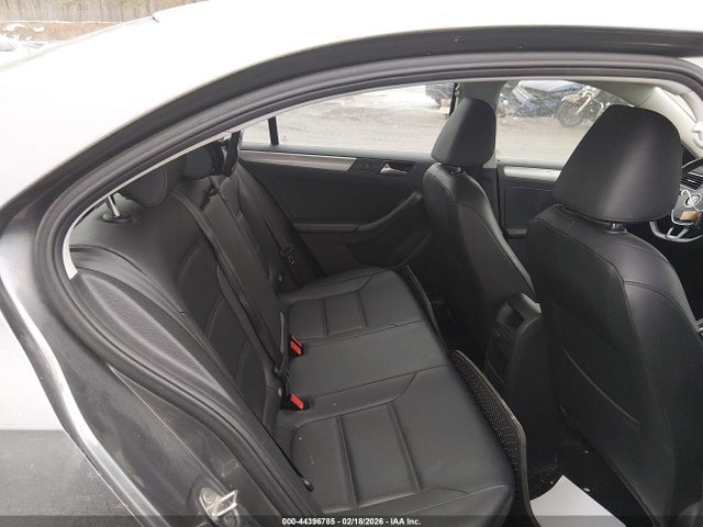 44396785 :رقم المزاد ، 3VWDB7AJ4HM259236 vin ، 2017 Volkswagen Jetta 1.4t Se مزاد بيع