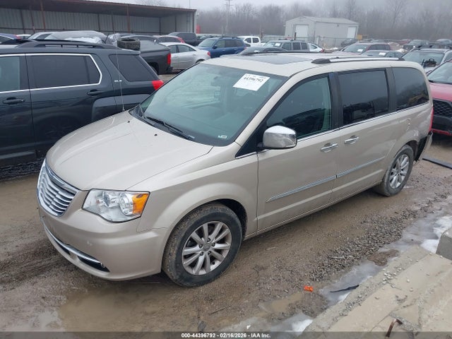 44396792 :رقم المزاد ، 2C4RC1GG0FR728861 vin ، 2015 Chrysler Town & Country Limited Platinum مزاد بيع