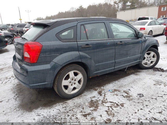 44396803 :رقم المزاد ، 1B3HB48B18D673170 vin ، 2008 Dodge Caliber Sxt مزاد بيع
