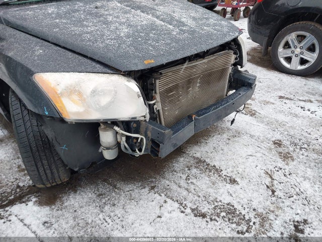 44396803 :رقم المزاد ، 1B3HB48B18D673170 vin ، 2008 Dodge Caliber Sxt مزاد بيع