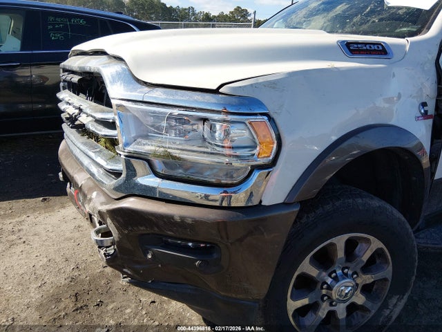 Продажа на аукционе авто 2022 Ram 2500 Limited Longhorn  4x4 6'4 Box, vin: 3C6UR5GL9NG128820, номер лота: 44396818