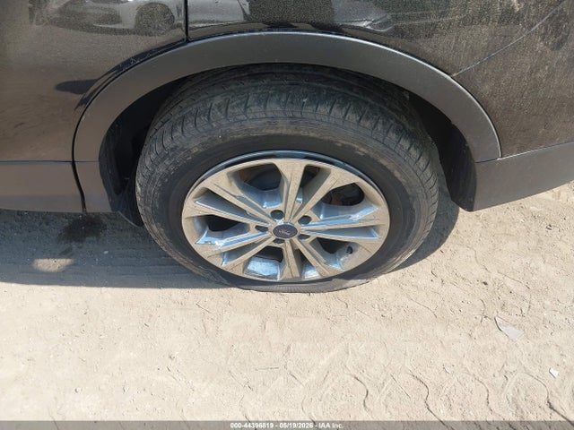 2019 Ford Escape Se მანქანა იყიდება აუქციონზე, vin: 1FMCU9GD2KUA37556, აუქციონის ნომერი: 44396819