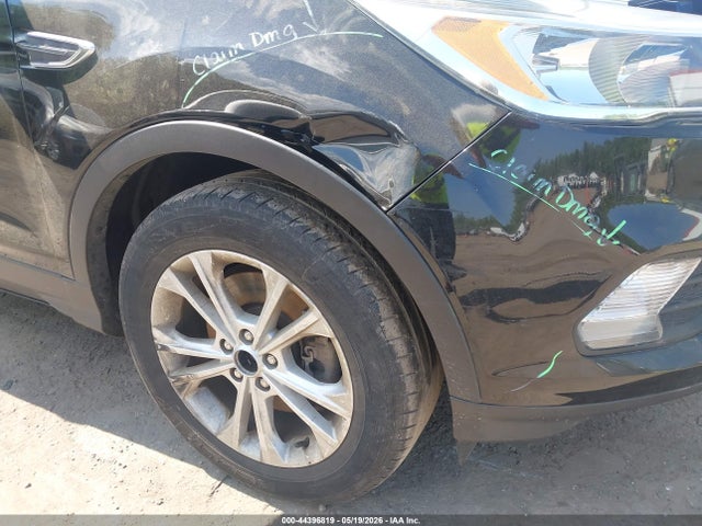 2019 Ford Escape Se მანქანა იყიდება აუქციონზე, vin: 1FMCU9GD2KUA37556, აუქციონის ნომერი: 44396819